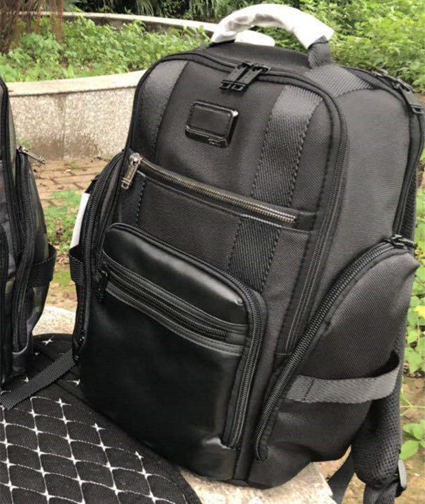 Grosser Multifunktionaler Nylon Rucksack – Bild 1 | LuxeStyle