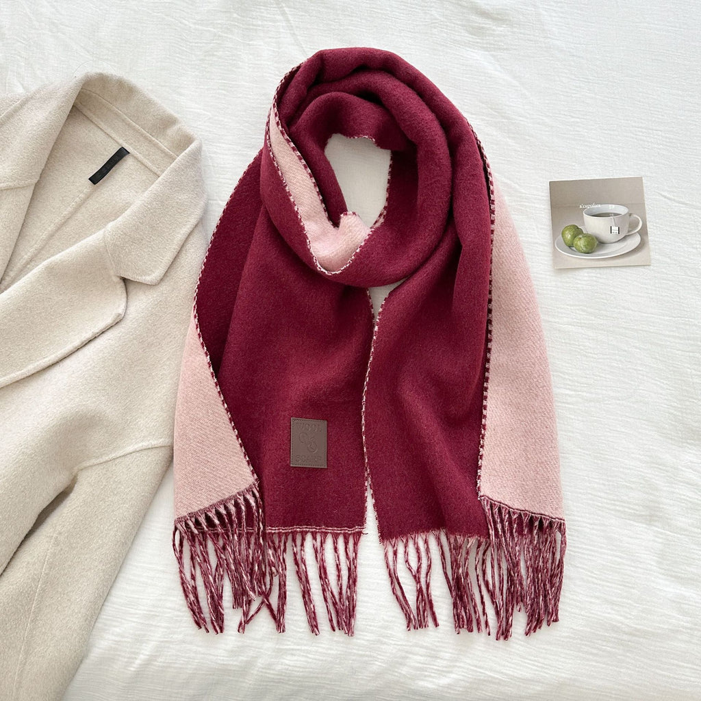 Doppelseitiger Wollschal mit Pailletten – Bild 16 | LuxeStyle