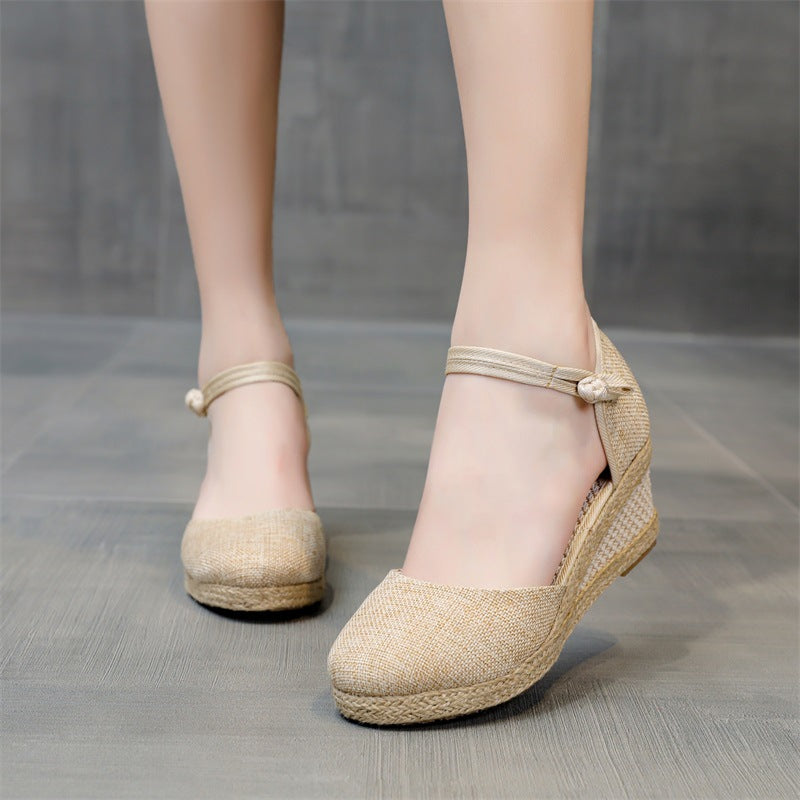 Keile Sandalen mit Fesselriemchen – Bild 13 | LuxeStyle