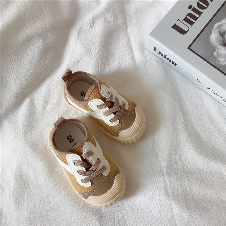 Weiche Kinderschuhe aus Canvas mit Rutschfänger