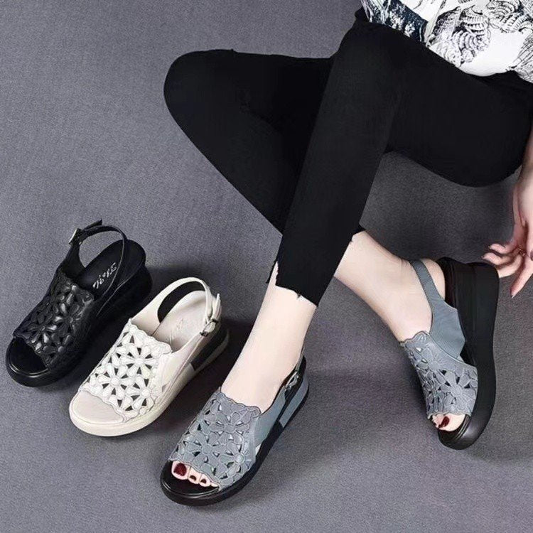 Römer-Sandalen mit Schnalle – Bild 3 | LuxeStyle