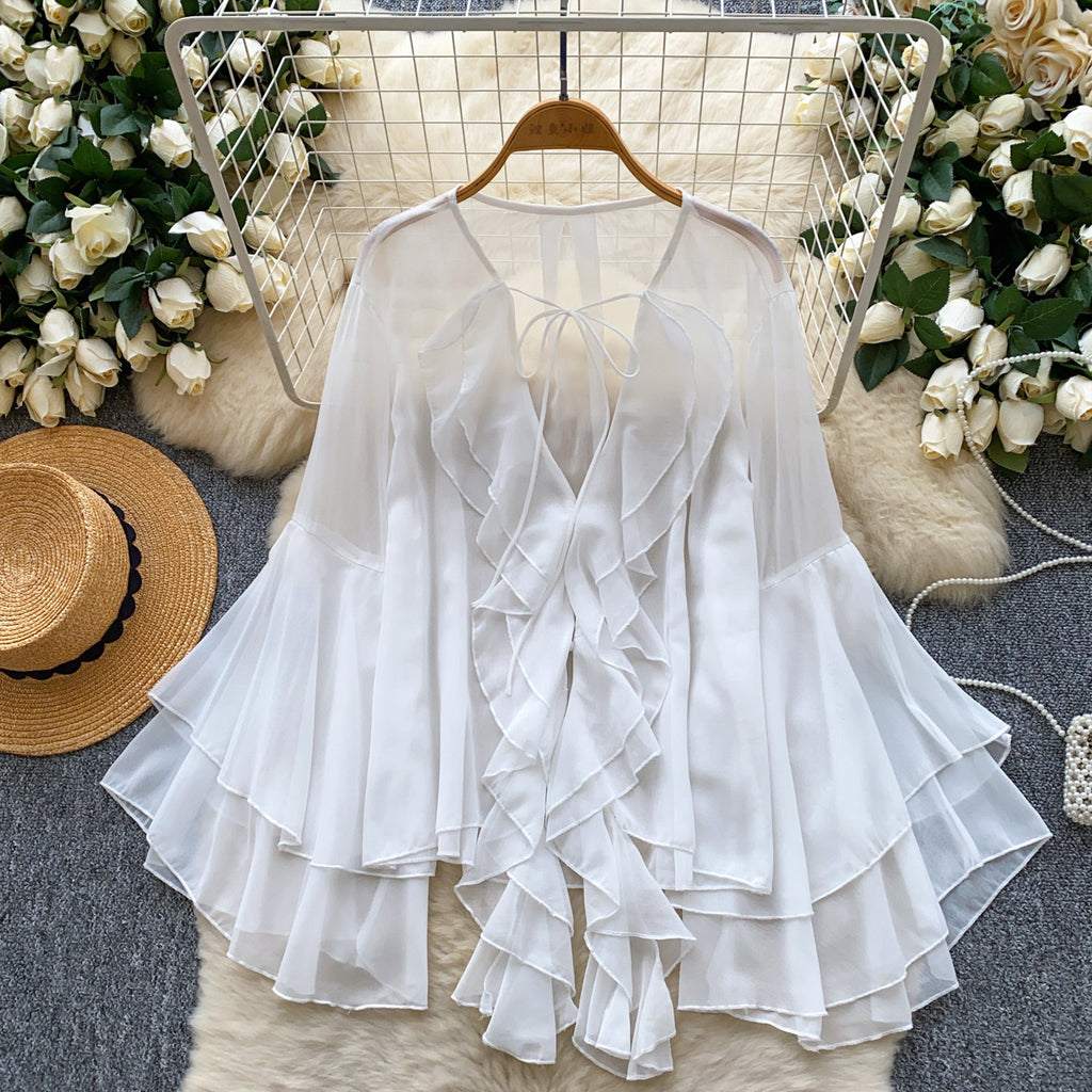Chiffonbluse mit Rüschen und ausgestellten Ärmeln – Bild 3 | LuxeStyle