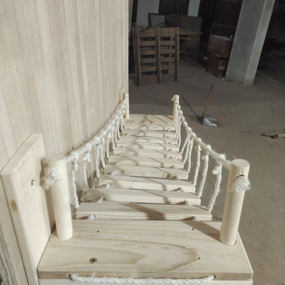 Xilan Kiefer Katzen-Hängebrücke mit Kletternest