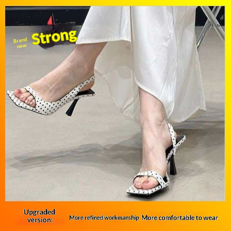 Stiletto High Heels mit eckiger Zehenpartie