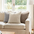 2er-Set Cord-Kissenbezüge, gestreift, Crèmeweiss – Bild 1 | LuxeStyle