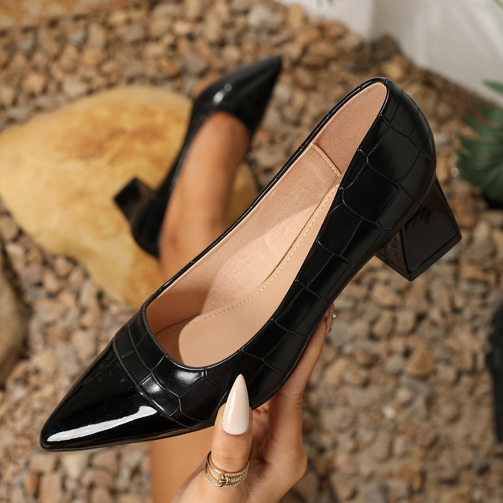 Spitze Slip-on Pumps mit Chunky-Absatz
