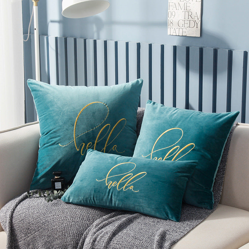 Samtkissen mit Goldfaden-Stickerei – Bild 6 | LuxeStyle