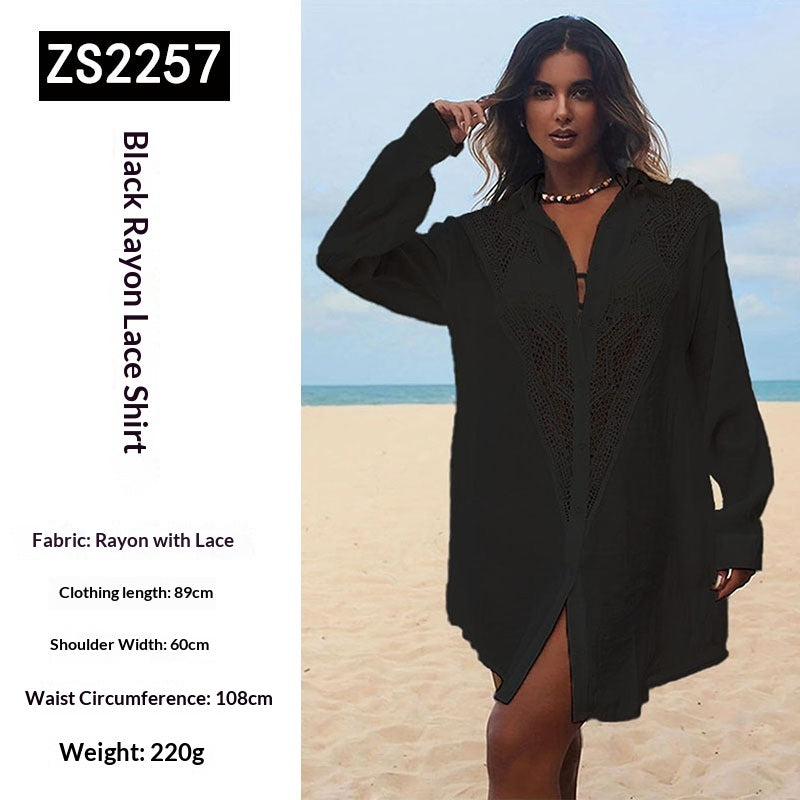 Spitzenbesetzte Bluse als Strand-Cardigan