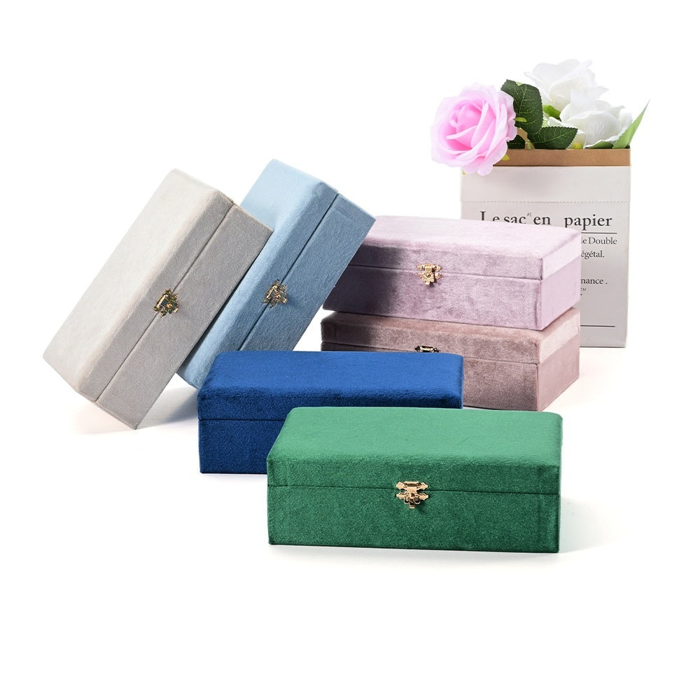Samt Schmuckbox für Armbänder & Halsketten – Bild 4 | LuxeStyle