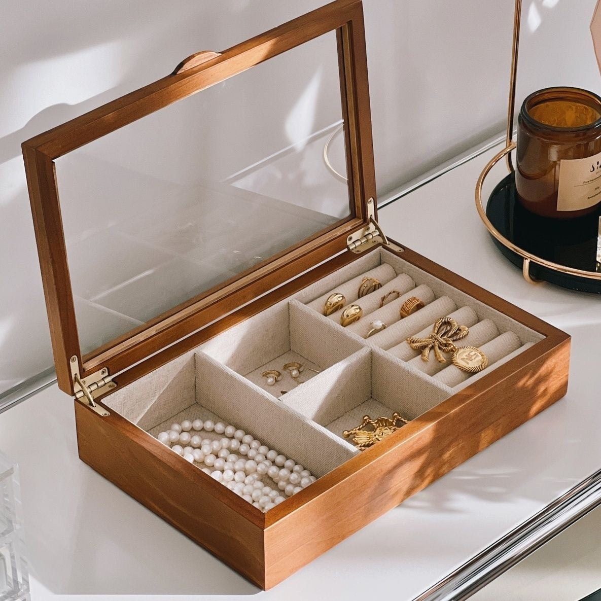 Retro Schmuckbox aus Nussholz – Bild 7 | LuxeStyle