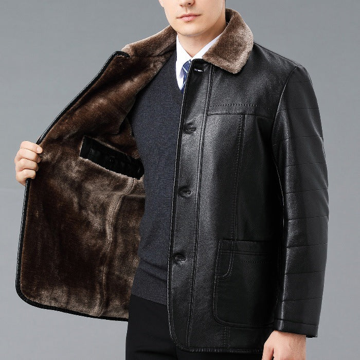 Leder- und Fellmantel mit Fleecefutter