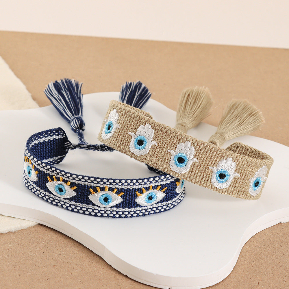 Glücksarmband mit Evil Eye Stickerei und Quaste – Bild 8 | LuxeStyle