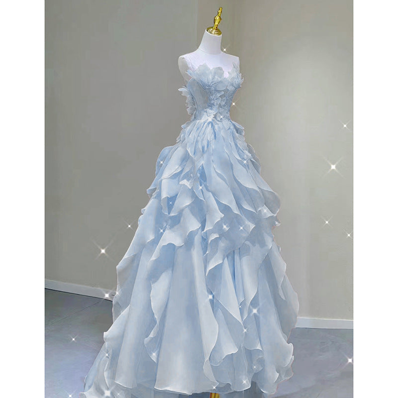 Ethereal trägerloses Ballkleid – Bild 8 | LuxeStyle