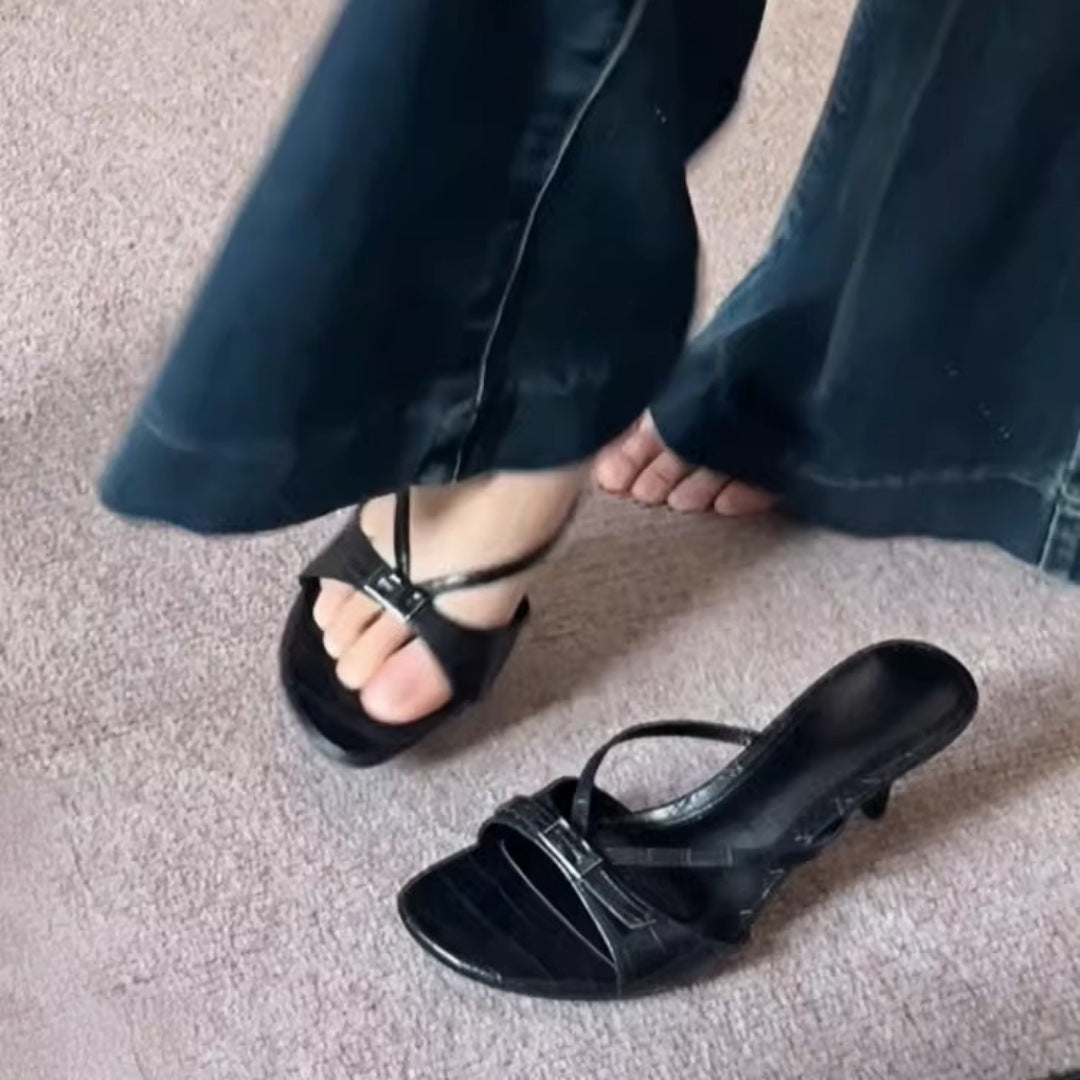 Stiletto-Absatz Sandalen aus Mikrofaser | LuxeStyle