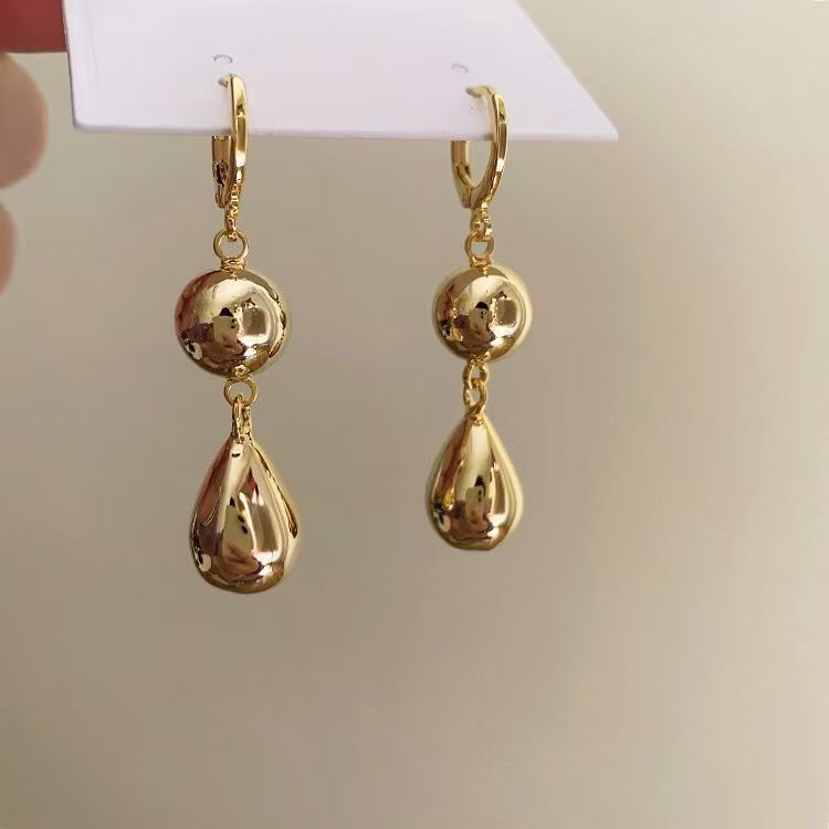LuxeStyle Creolen-Ohrhänger «Cascade» · mit Tropfen, Gold – Bild 4 – LuxeStyle Schweiz