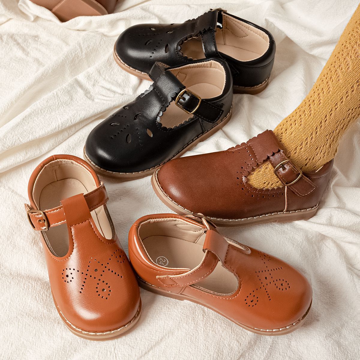 Mädchen-Leder Schuhe britischer Stil