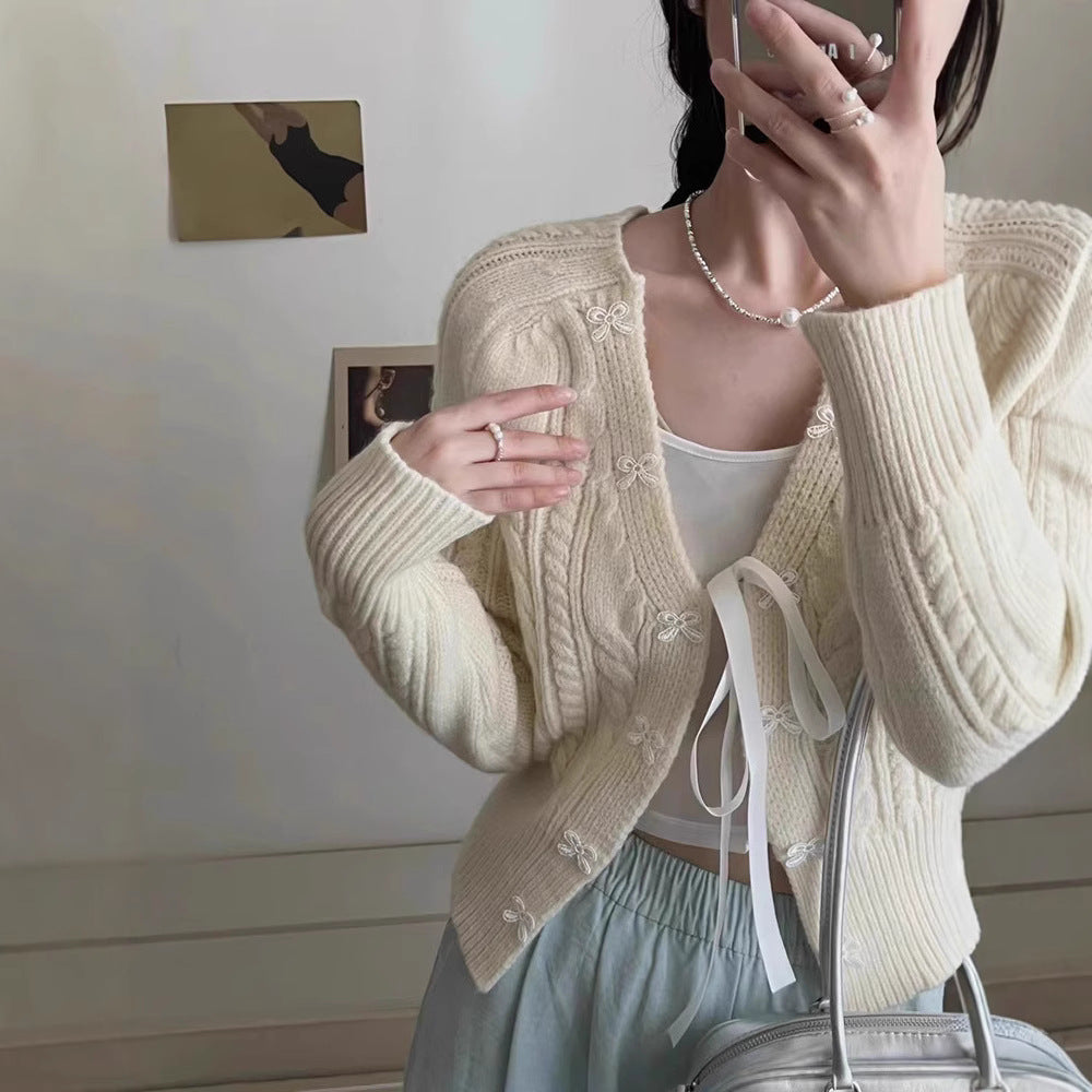 Strick-Cardigan mit Schleife