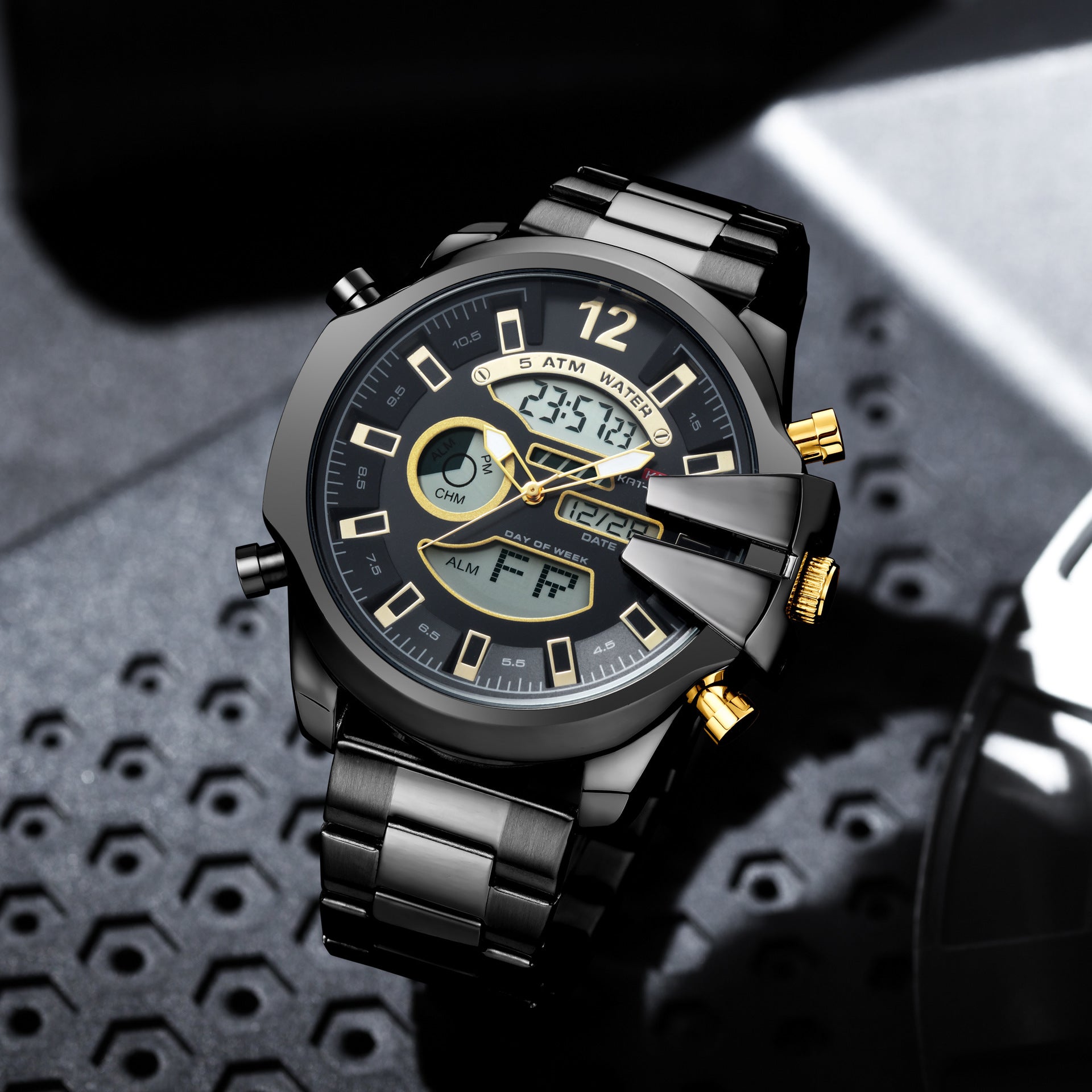 Sportliche Herrenuhr mit Doppel-Display