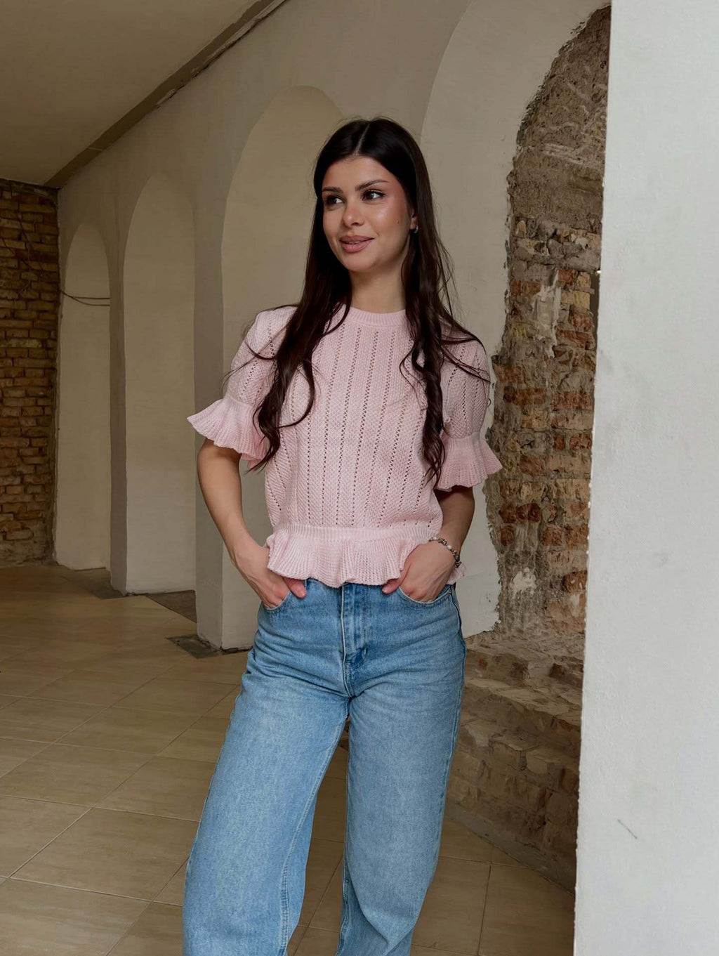 Sommerliches Stricktop mit Rüschen und 3/4-Ärmeln – Bild 2 | LuxeStyle