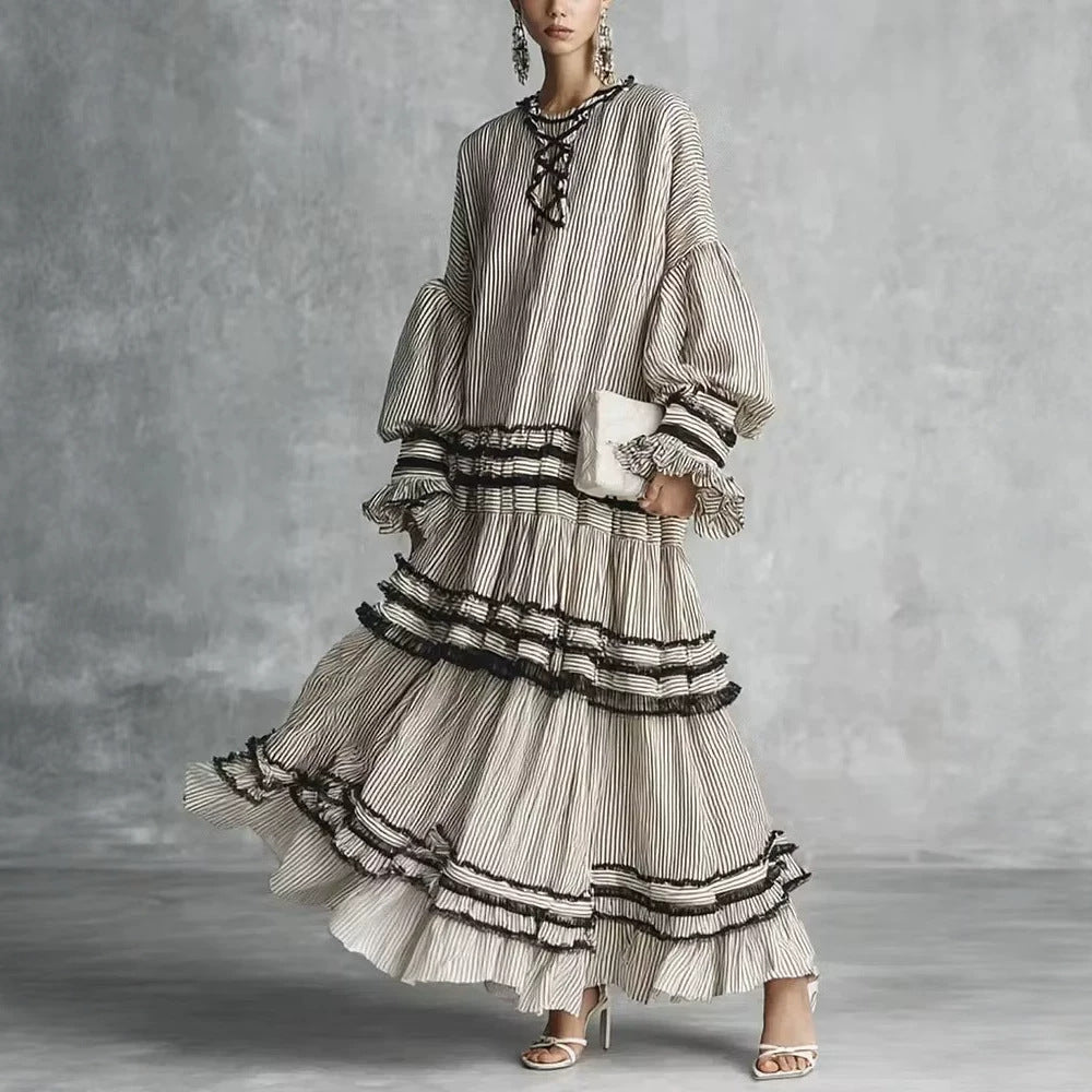 Gestreiftes Kleid