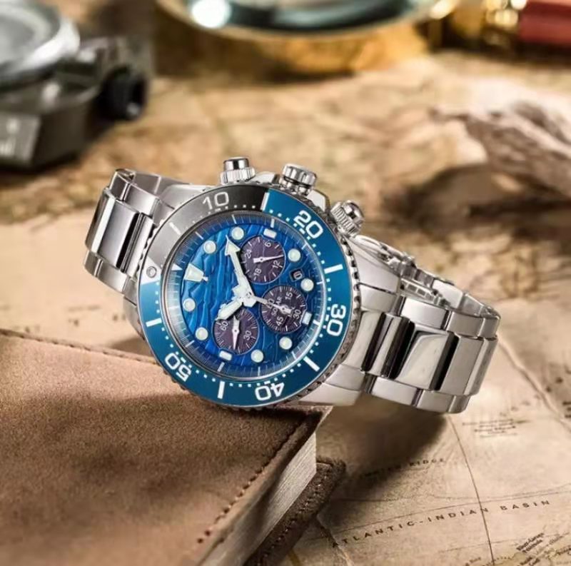 Quarz-Herrenuhr aus Edelstahl | LuxeStyle