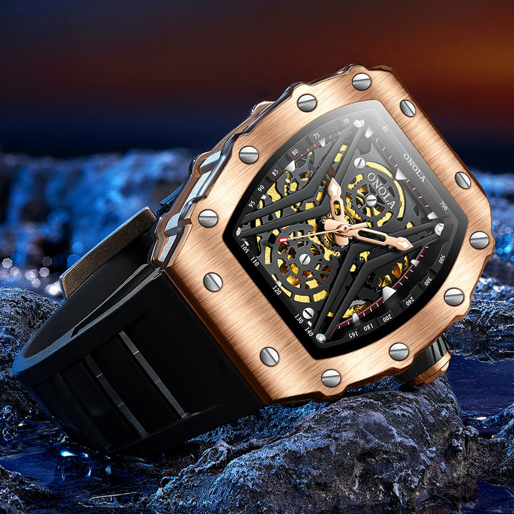 Sportliche Automatikuhr mit Silikonarmband | LuxeStyle