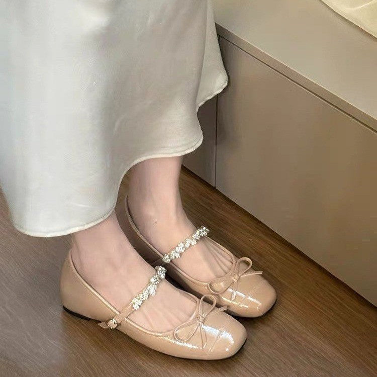 Mary Jane Flats mit Strass-Schnalle
