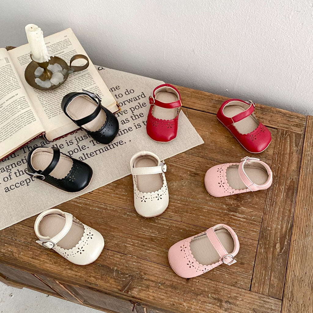 Weiche, atmungsaktive Kinderschuhe