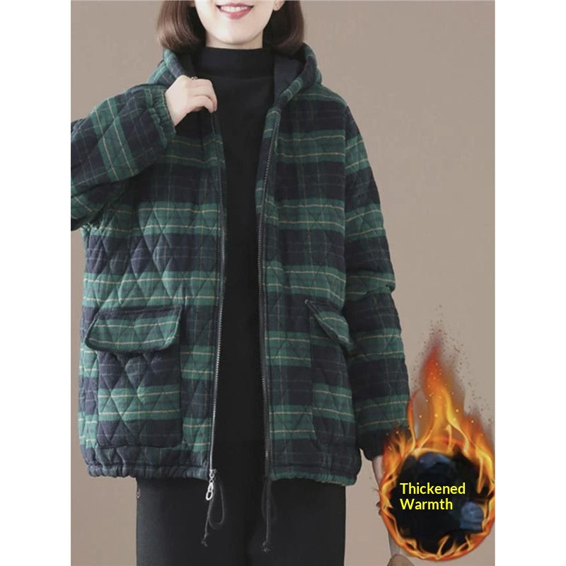 Kurze wattierte Jacke mit Karomuster