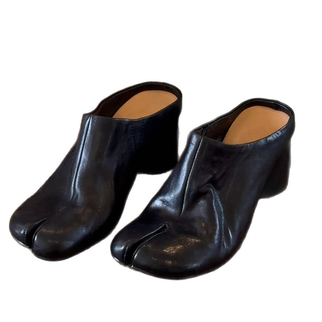 Zehentrenner-Sandalen mit mittlerem Absatz