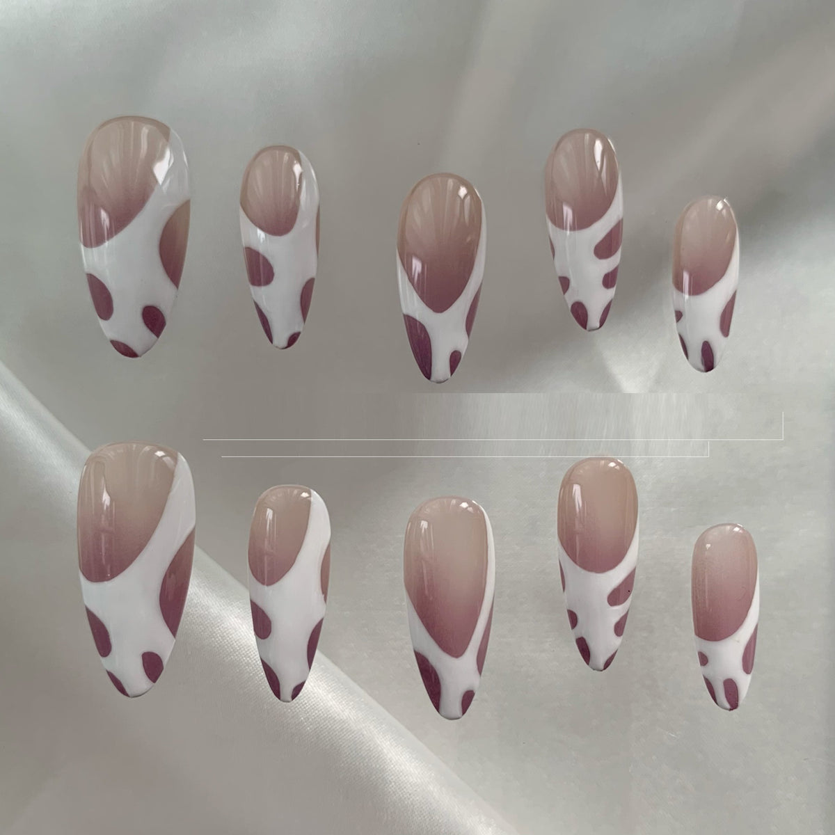 Handgemachte Mandel French Manicure · Press-on-Nägel – Bild 8 | LuxeStyle