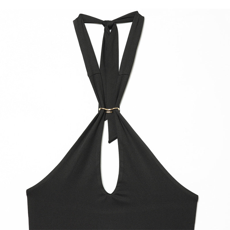 Figurbetontes Off-Shoulder Top mit Metall-Details