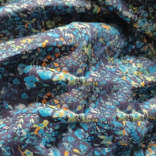 Elastischer Popeline Baumwollstoff mit Blumenmuster – Bild 4 | LuxeStyle