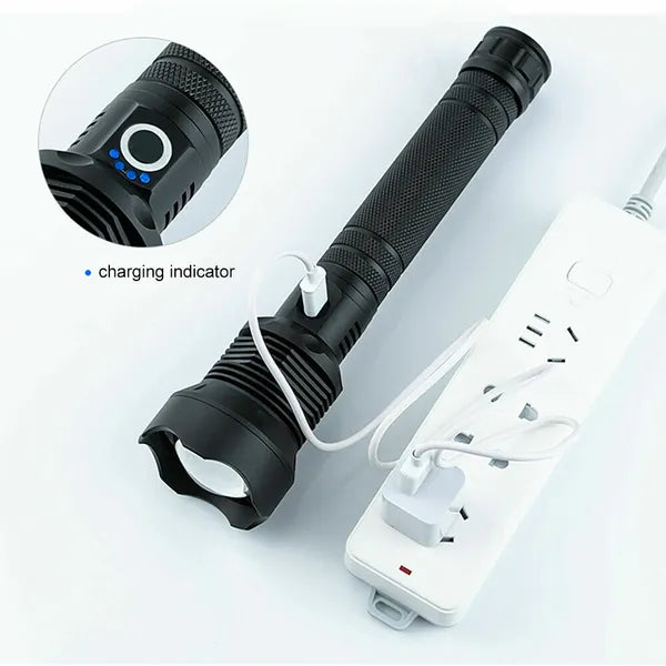 Taktische LED-Taschenlampe XHP90, wiederaufladbar