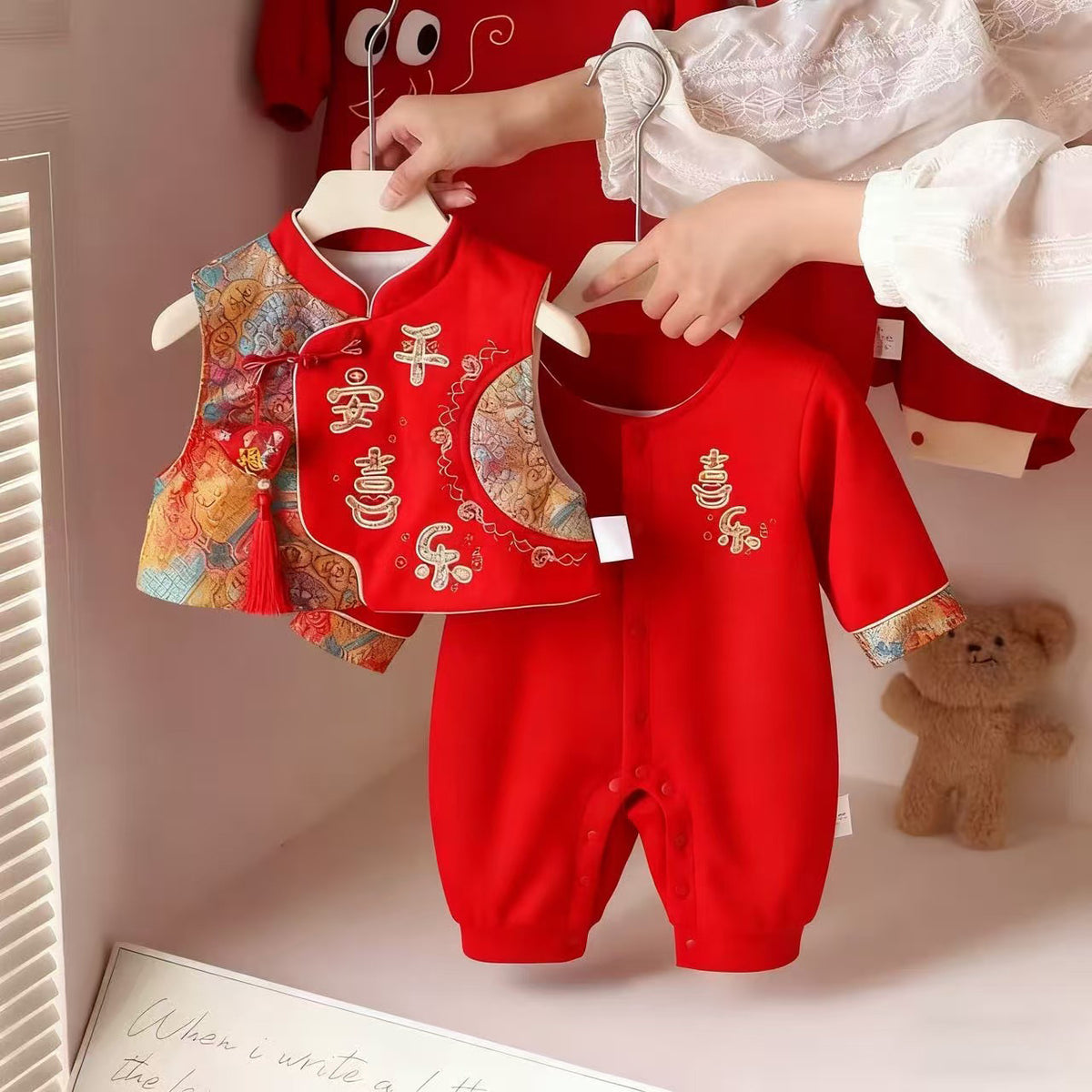 Baby Strampler mit Fleece-Futter – Bild 6 | LuxeStyle