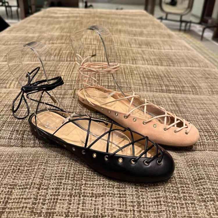 Niche Leder-Ballett-Sandalen mit Kreuzriemen – Bild 3 | LuxeStyle