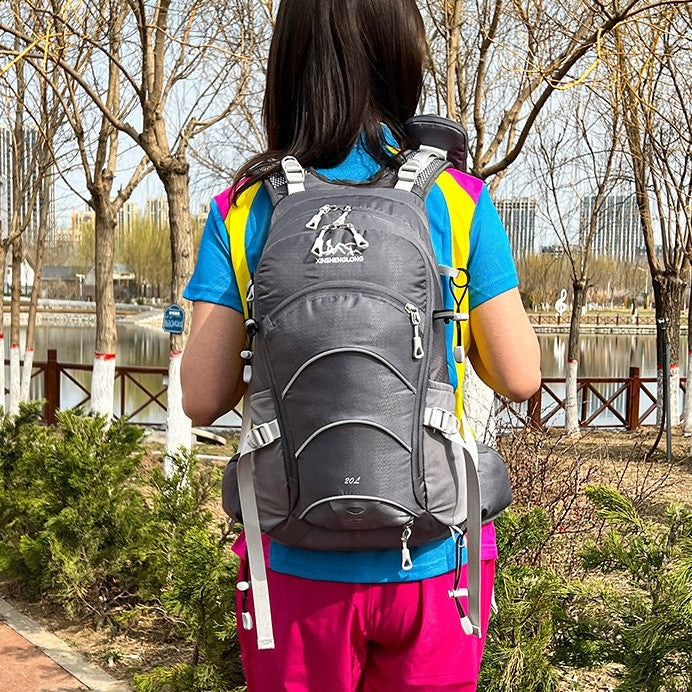 Outdoor Rucksack für Velo und Wandern