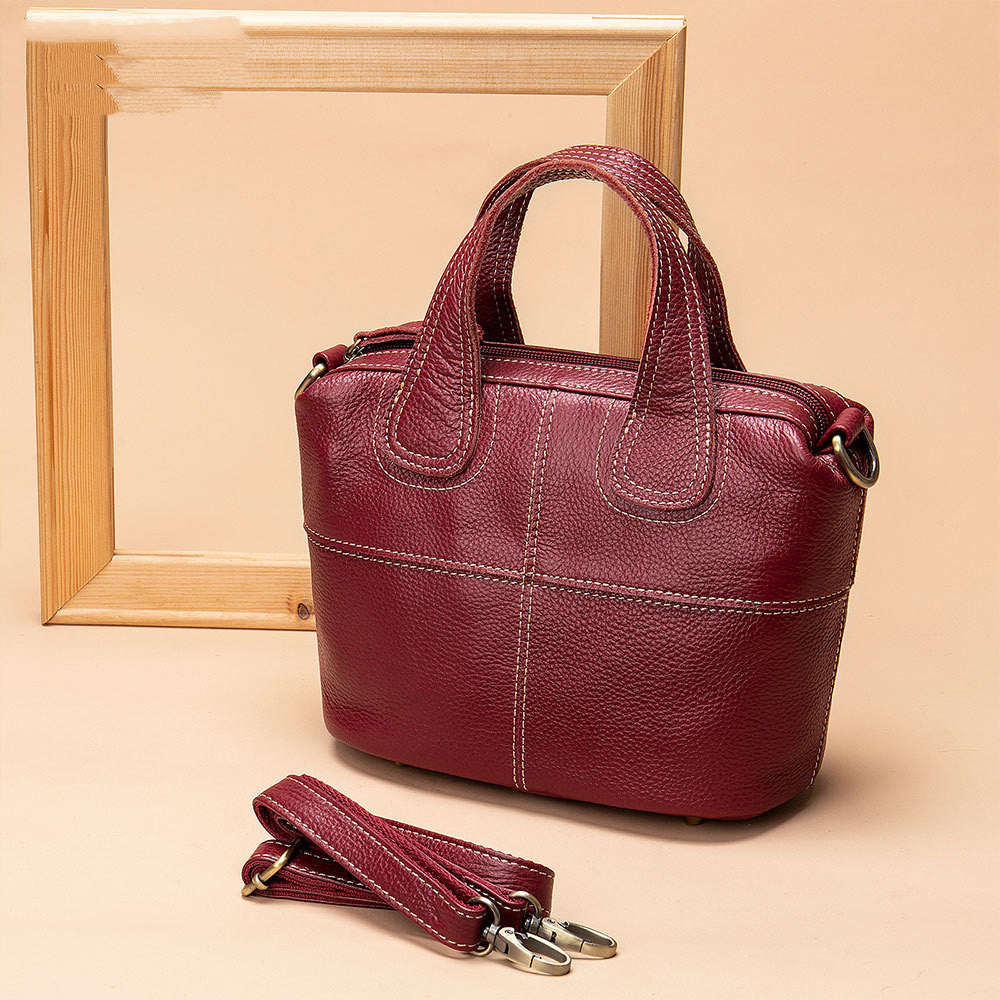 Schwarze Ledertasche mit Schultergurt – Bild 4 | LuxeStyle
