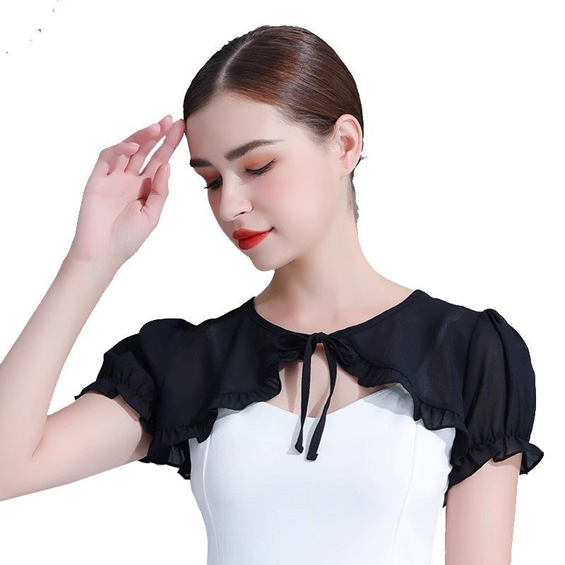 Kurzärmliger Chiffon-Waistcoat in Weiss – Bild 7 | LuxeStyle