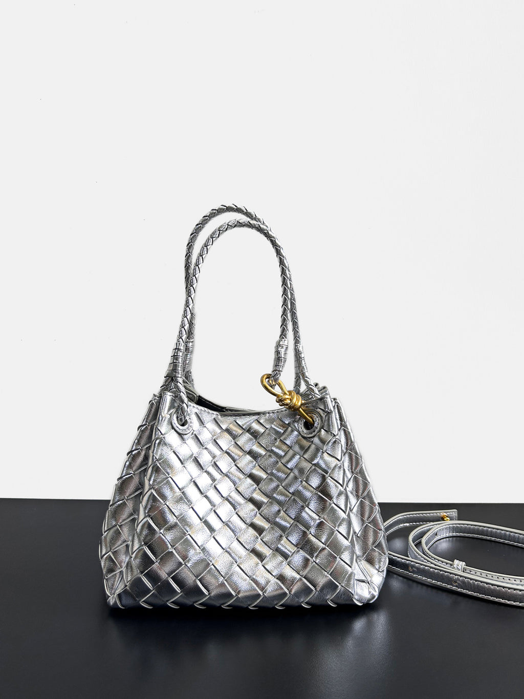 Geflochtene Ledertasche – Bild 14 | LuxeStyle