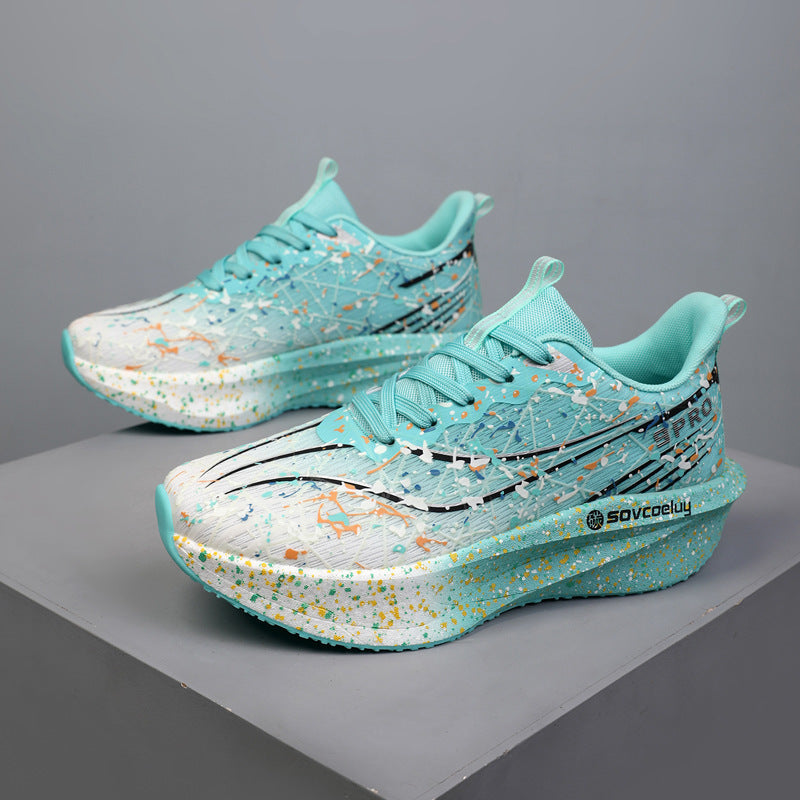 Marathon Carbon-Sneaker mit Leuchteffekt