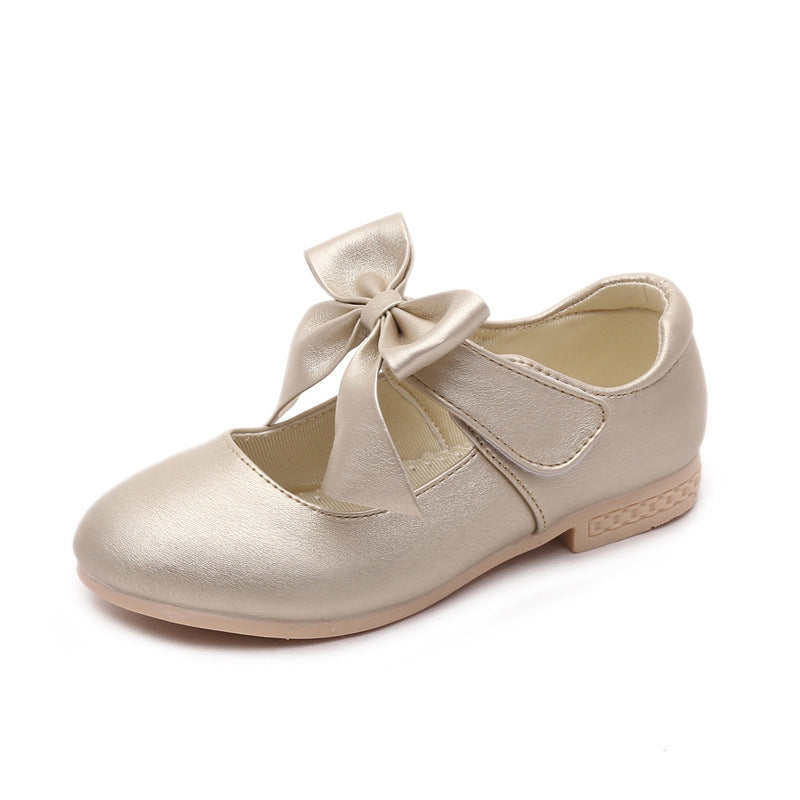 Kinderlaufschuhe Weiss PU mit Bogenknopf | LuxeStyle