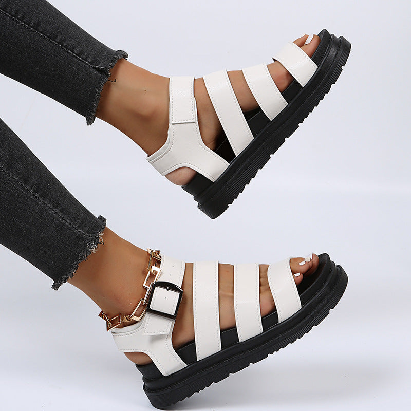 Römer Sandalen mit offener Spitze und Schnalle – Bild 15 | LuxeStyle