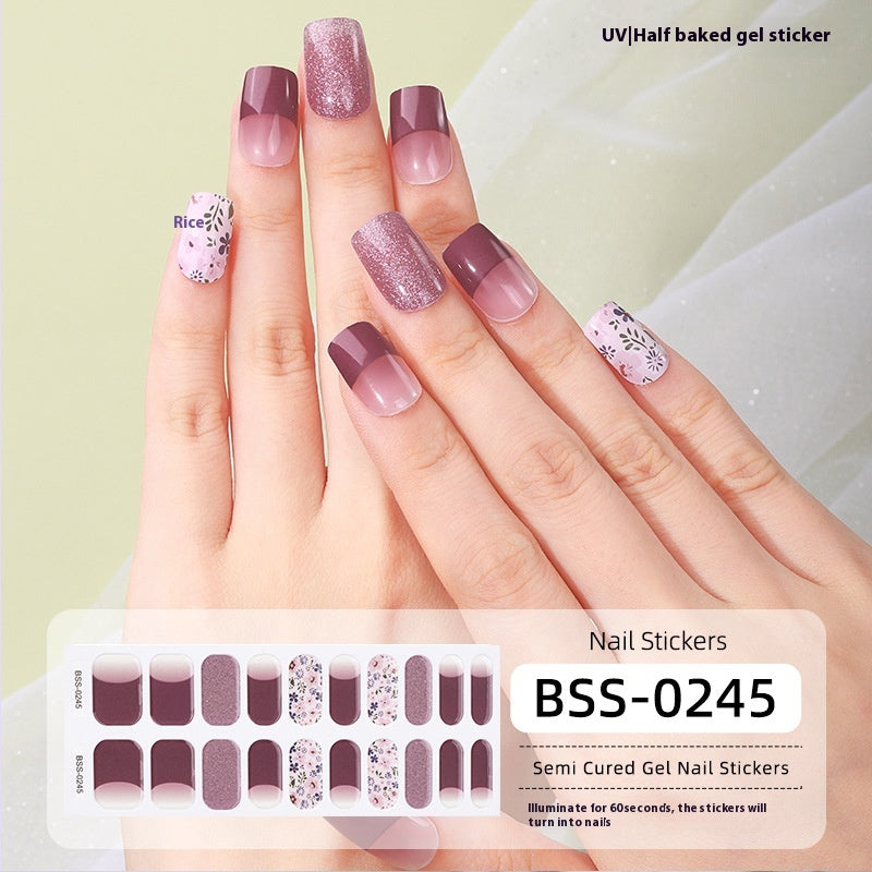 Nagelsticker mit Gradient-Effekt