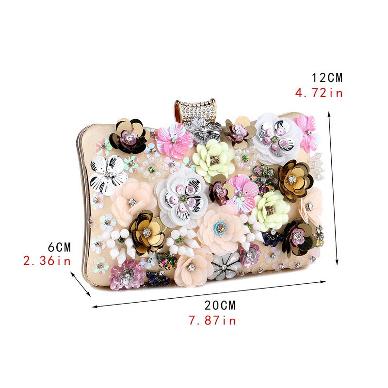 Clutch mit Blumenmuster – Bild 12 | LuxeStyle