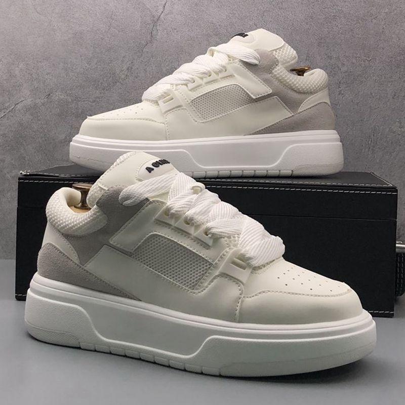 Atmungsaktive Mesh Freizeit-Sneakers mit Plateau