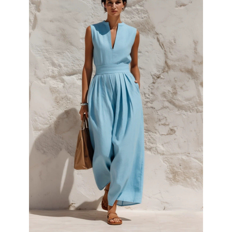 Ärmelloser Jumpsuit mit weitem Bein
