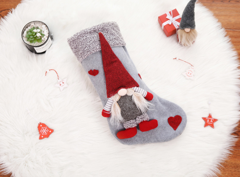 Weihnachtsstrumpf Wichtel – Bild 2 | LuxeStyle