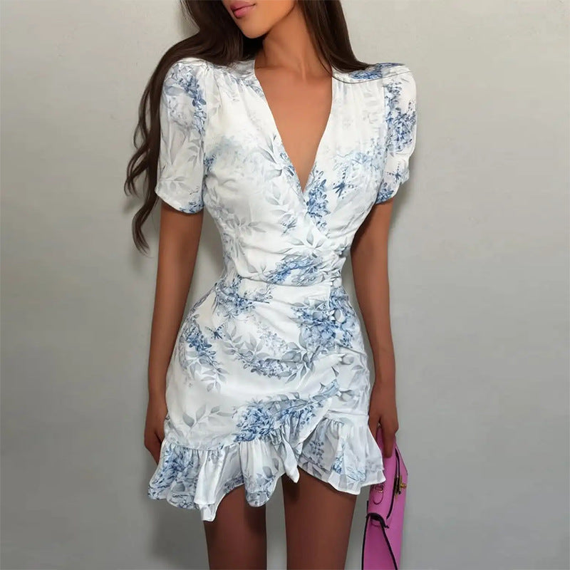 V-Ausschnitt Rüschenkleid mit Print – Bild 2 | LuxeStyle