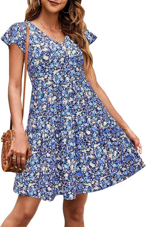Elegantes Plisseekleid mit V-Ausschnitt – Bild 10 | LuxeStyle